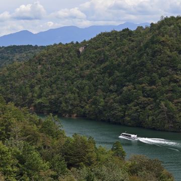 日本名古屋+东京+白川乡7日6晚跟团游