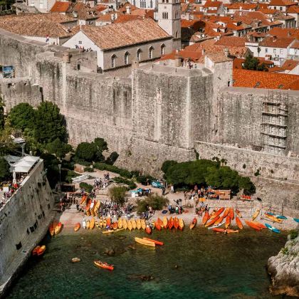 克罗地亚8日7晚私家团