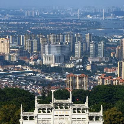 西樵山风景名胜区+南海博物馆+南风古灶+佛山梁园2日1晚私家团