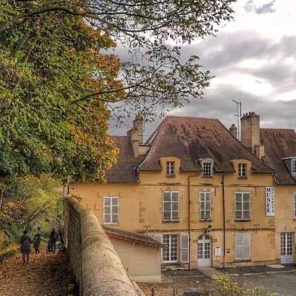 法国+意大利+瑞士12日10晚拼小团