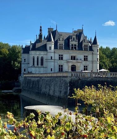 3D2N • 3-day Private 6 Loire Castles, Mont Saint-Michel, Honfleur, Rouen