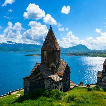 格鲁吉亚+亚美尼亚+阿塞拜疆8日7晚私家团