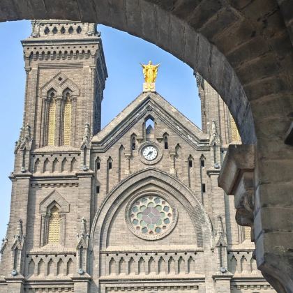 沈阳故宫+长白山+哈尔滨+漠河11日10晚私家团