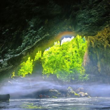 广西南宁+德天跨国瀑布景区+通灵大峡谷+明仕田园+巴马5日4晚私家团