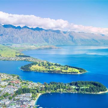 新西兰基督城+皇后镇+奥玛鲁+特卡波湖+瓦纳卡镇+箭镇+马松森湖+普卡基湖+城堡山8日7晚自由行
