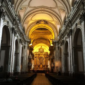 阿根廷布宜诺斯艾利斯布宜诺斯艾利斯方尖碑+潘帕斯草原+乌拉圭科洛尼亚－德尔萨克拉门托6日5晚私家团