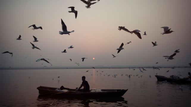 15-Day Essential India Palaces＆Traditions Tour·Delhi, Jaipur, Agra and Varanasi | Taj Mahal, Amber Fort, Ganges River and Hawa Mahal