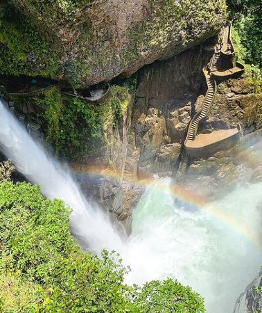 3D2N • 3-Day Andes Adventure Visiting Cotopaxi, Quilotoa and Baños