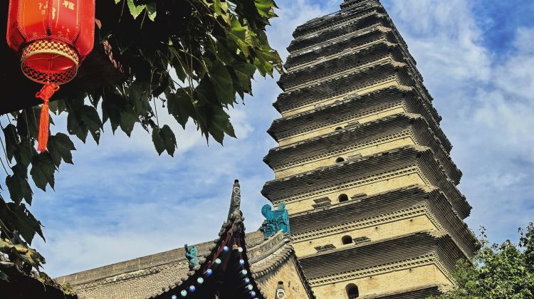 5D4N · Private Tours · Xi'an Highlights tour·Terracotta Warriors+Big Wild Goose Pagoda·5-star brand hotel downtown·Free Terracotta DIY·Top guide private narration·Intangible Cultural Heritage Show
