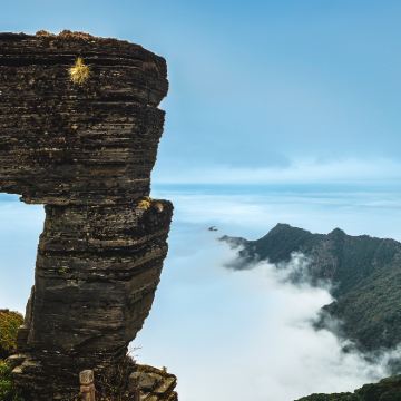 中国贵州铜仁梵净山+铜仁大峡谷2日1晚跟团游
