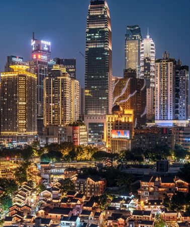 3日•暢玩重慶：洪崖洞民俗風貌區＋輕軌穿樓＋長江索道，滿6人免費升級9座保姆車，贈兩江夜遊船票