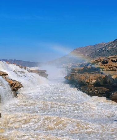 4D3N • 4-day 3-night small group tour: Xi'an Terracotta Army, Huaqing Palace,  and Hukou Waterfall Tourist Area of  the Yellow River 