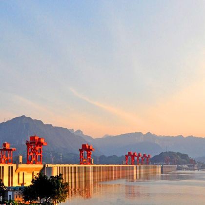 武汉+长江三峡+武当山6日5晚私家团