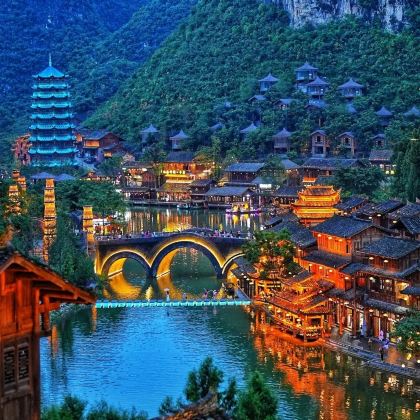 贵州贵阳+黄果树景区+兴义+西江千户苗寨+荔波6日5晚自由行