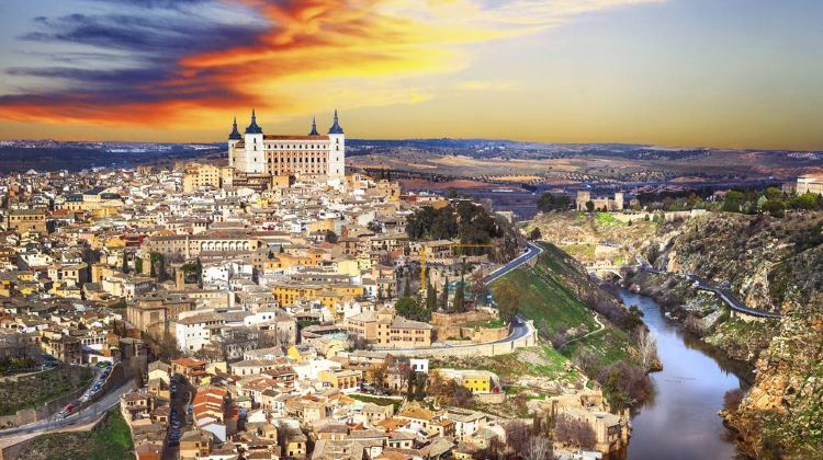 <8天>【易游欧洲 1人成团】巴塞罗那上团·赠Citywalk+高迪之城巴塞罗那+瓦伦西亚+弗拉明戈发源地塞维利亚+悬崖小镇龙达+白色米哈斯+权游取景地阿尔罕布拉宫+免费拼房