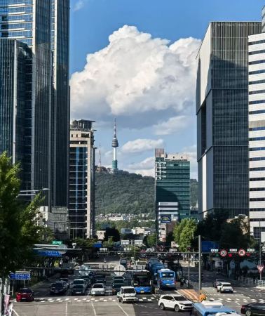 5日4晚 • 首爾地道韓食體驗「傳統小菜」餐桌韓定食＆「惹味之選」春川鐵板炒雞＆「藍絲帶精選餐廳」參雞湯＆「海之鮮味」鷺梁津水產市場