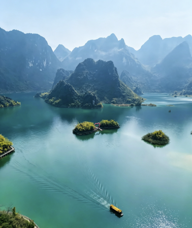 5天4晚 • 廣西＋南寧＋崇左＋靖西＋德天跨國瀑布景區＋通靈大峽谷＋明仕田園＋巴馬＋河池＋拼小團