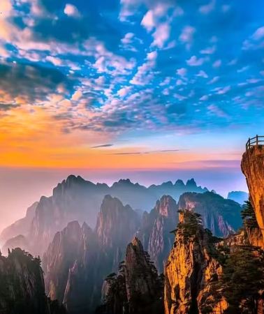 8D7N • Imperial Beijing & Huangshan Highlights: Shanghai & Hongcun Private Journey