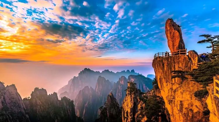 8-Day Imperial Beijing & Huangshan Highlights: Shanghai & Hongcun Private Journey