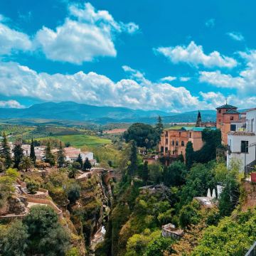 法国+西班牙+葡萄牙12日11晚跟团游