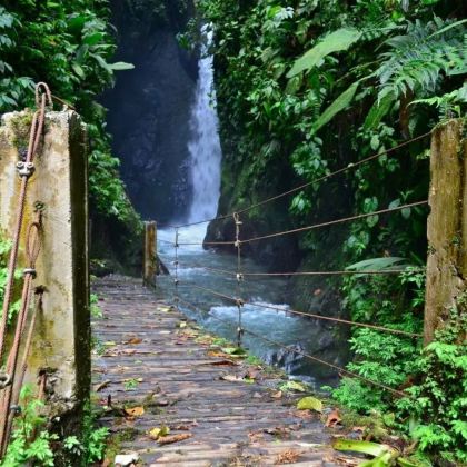 厄瓜多尔基多+加拉帕戈斯省10日8晚私家团