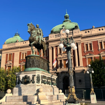 塞尔维亚12日11晚私家团