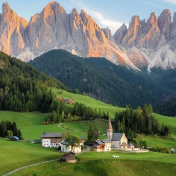 慕尼黑+新天鹅堡+日内瓦+多洛米蒂山脉+萨尔茨堡+国王湖+科莫湖+高地陶恩国家公园14日13晚私家团