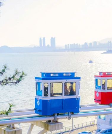 5天4晚 • 韓國首爾＋釜山「潮都・海境」商圈飯店＆含KTX車票｜機場、高鐵站、飯店全程接駁｜盡享漢江遊船、特色膠囊小火車獨特體驗