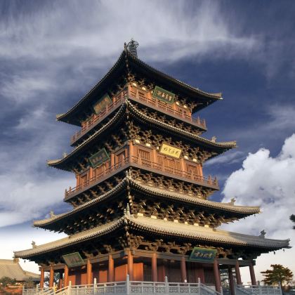 云冈石窟+大同市博物馆+雁门关景区+华严寺+应县木塔景区+悬空寺+大同火山群3日2晚跟团游