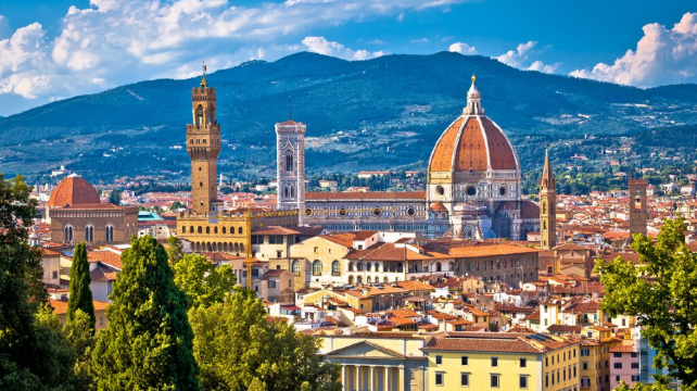 <11天>【6-15人小團 | 雙峯奇緣法意瑞3國】巴黎-羅馬·巴黎兩宮+少女峯+多洛米蒂+托斯卡納隱祕天堂-奧爾恰谷+探祕勃艮第酒莊+金色山口列車+懸崖小鎮五漁村+文藝復興寶庫佛羅倫薩+羅馬自由行