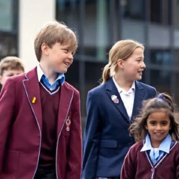 优选夏校 · 英国圣劳伦斯学院菁英夏校16日独立营【50年承办经验英国国际夏令营】【小班制教学】【ESL课程+各色Workshop】【British Council高评分暑期学校】【招募10-17岁学员】海滨夏校+剑桥访问+伦敦行学