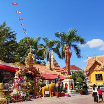 老挝万象+万荣+琅勃拉邦6日5晚私家团