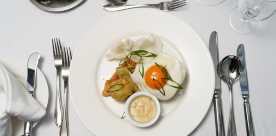 客房餐饮服务（餐厅营业时）