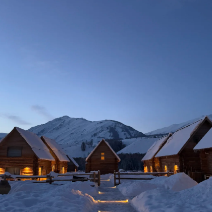 新疆北疆+乌鲁木齐8日7晚跟团游