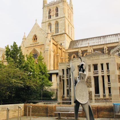 英国伦敦+伯恩矛斯+埃克塞特+巴斯+康瓦尔郡11日10晚私家团