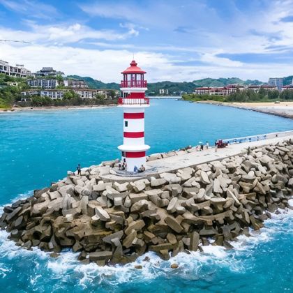 海口+万宁+陵水+三亚7日6晚跟团游
