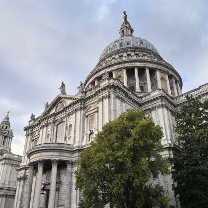 英国伦敦+爱尔兰都柏林9日8晚拼小团