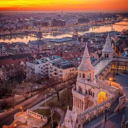 匈牙利布达佩斯+奥地利维也纳+捷克布拉格+斯洛伐克9日8晚拼小团