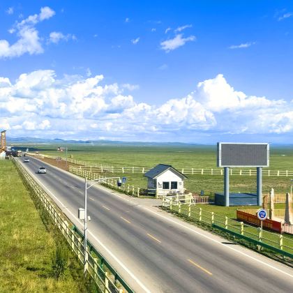 青海湖+茶卡盐湖+敦煌+张掖6日5晚拼小团