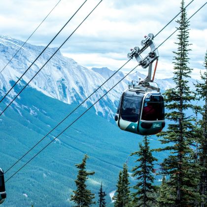 加拿大温哥华+卡尔加里+班夫+蒙特利尔+魁北克城10日9晚私家团