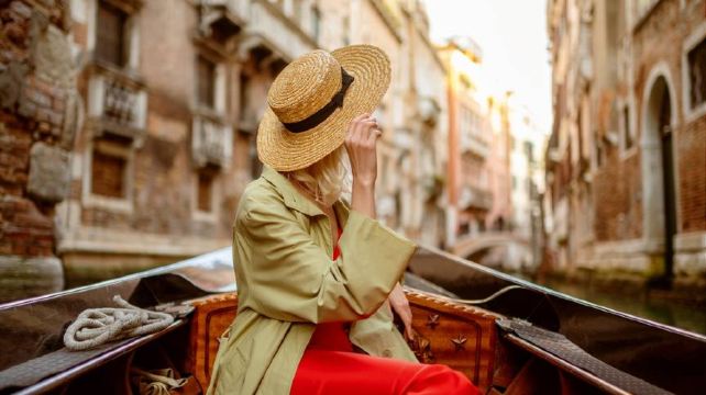 <7天>【铁发 欧洲圈圈游 蔚蓝地中海】·法意瑞+摩纳哥：巴黎+第戎+卢塞恩+米兰+威尼斯+罗马+佛罗伦萨+比萨+摩纳哥+戛纳+里昂+自由选择上下团城市(入住四钻酒店）