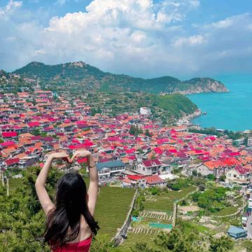 济南+泰山风景区+曲阜三孔景区+青岛+威海+烟台+蓬莱区7日6晚跟团游