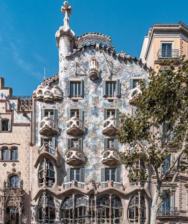 7D6N • Spain · Madrid to Barcelona via Toledo & Girona · Perfect family adventure
