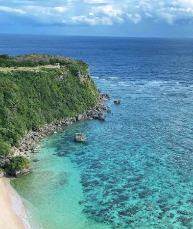 4D3N • Okinawa Island Escape: Churaumi Aquarium, Kouri Island, Ryukyu Culture, Tropical Beaches, Naha City Highlights