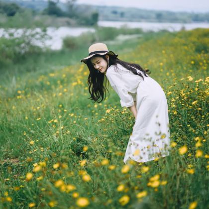 乌鲁木齐+北疆+赛里木湖+喀纳斯景区+禾木风景区10日9晚拼小团