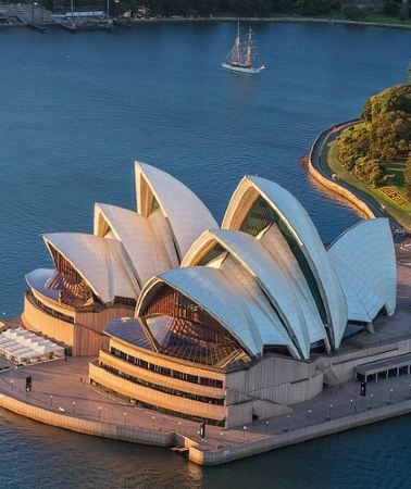 9D8N • Australia + Sydney + Melbourne + Blue Mountains National Park + Phillip Island Nature Parks + Great Ocean Road