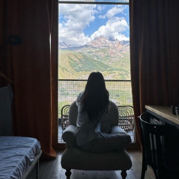 格鲁吉亚+阿塞拜疆8日7晚私家团