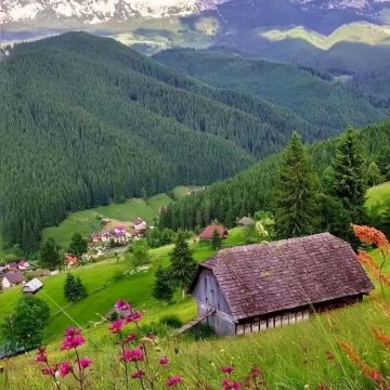 波兰华沙+克拉科夫11日9晚私家团