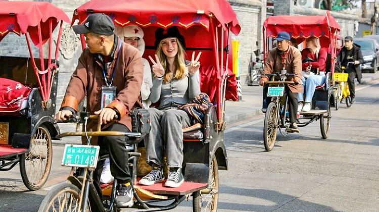 14-Day China Small Group Family Adventure Tour from Beijing to Shanghai: Pandas, Palaces, Warriors, Great Wall & Yangtze River Cruise