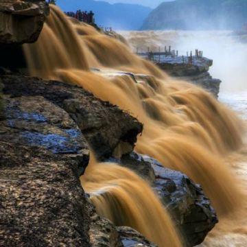 山西太原+碛口古镇+陕西波浪谷景区+甘泉大峡谷7日6晚私家团